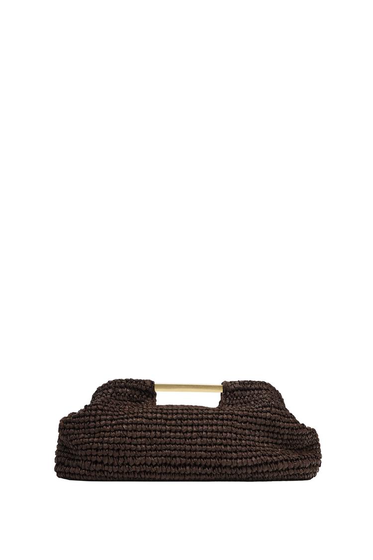 BOLSA CLUTCH CON CORPO TRENZADO