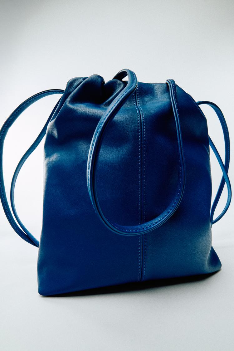 BOLSO A BANDOLERA FRANZIDA EN PIEL