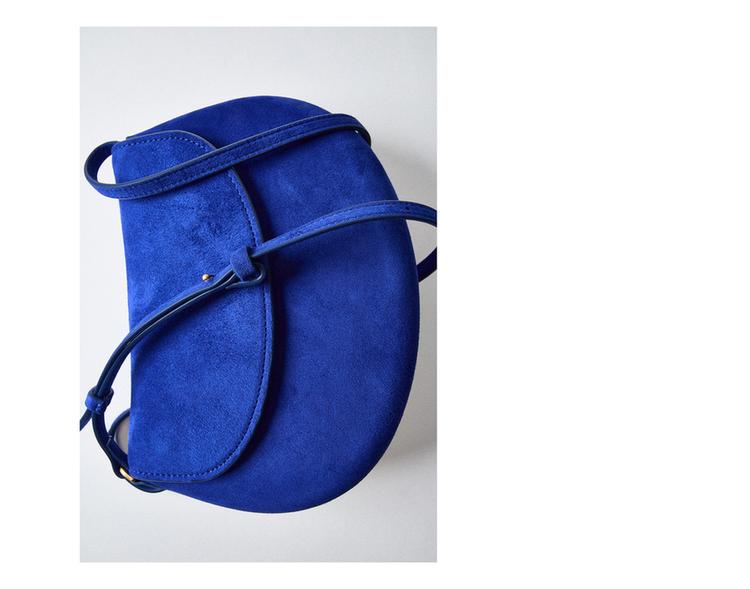 BOLSO A BANDOLERA DE PIEL