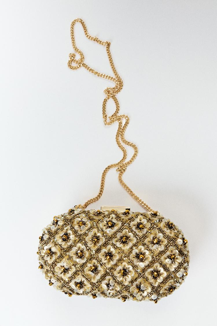 CLUTCH CON ABALORIOS